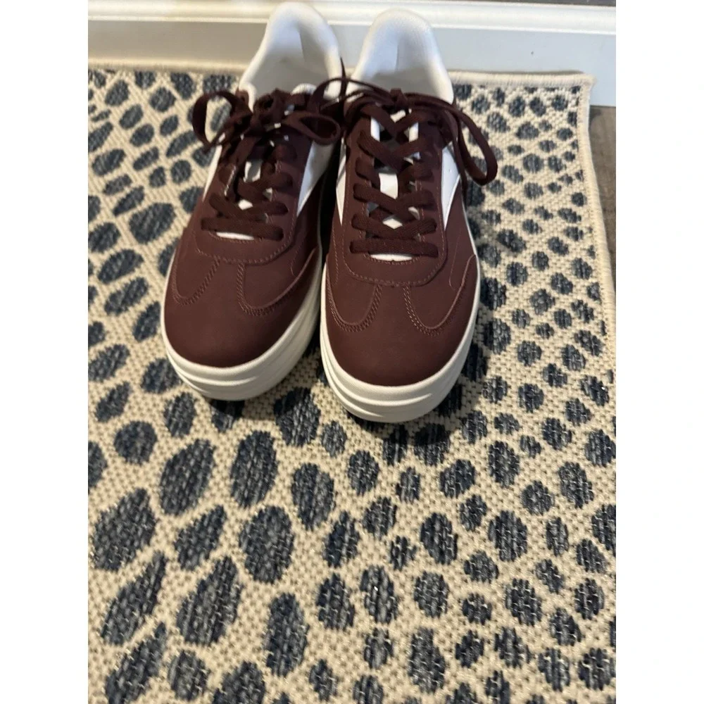 Dream Pairs Val Platform Sneakers 10 Maroonish Plum New